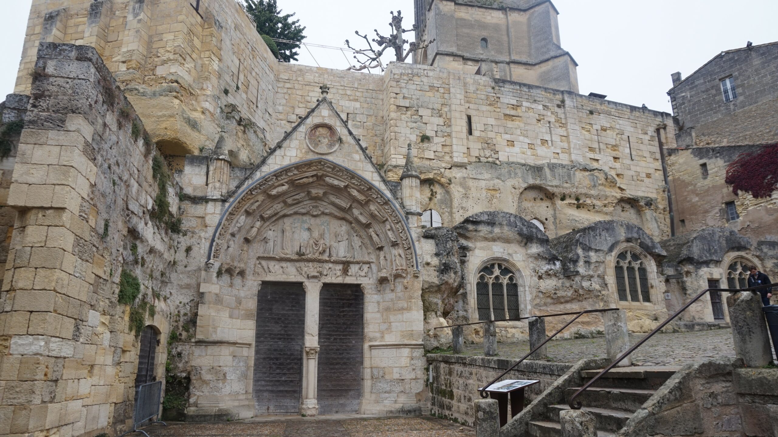 eglise troglodyte saint emilion